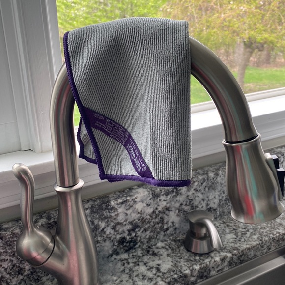 COPY - Graphite w/Purple Trim Diamond Textured Kitchen Cloth by Norwex w/BacLoc… - Picture 3 of 13